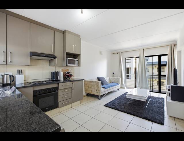 2 BEDROOM APARTMENT FOR SALE IN BARBEQUE DOWNS
